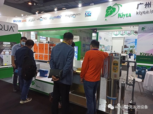 客户在咨询快猫成人短视频工作人员 客户在咨询快猫成人短视频工作人员